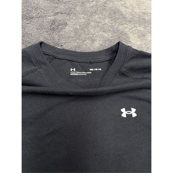 Black Under Armour Women’s Medium long sleeve top #activewear. Runs on small sid - Picture 2 of 2